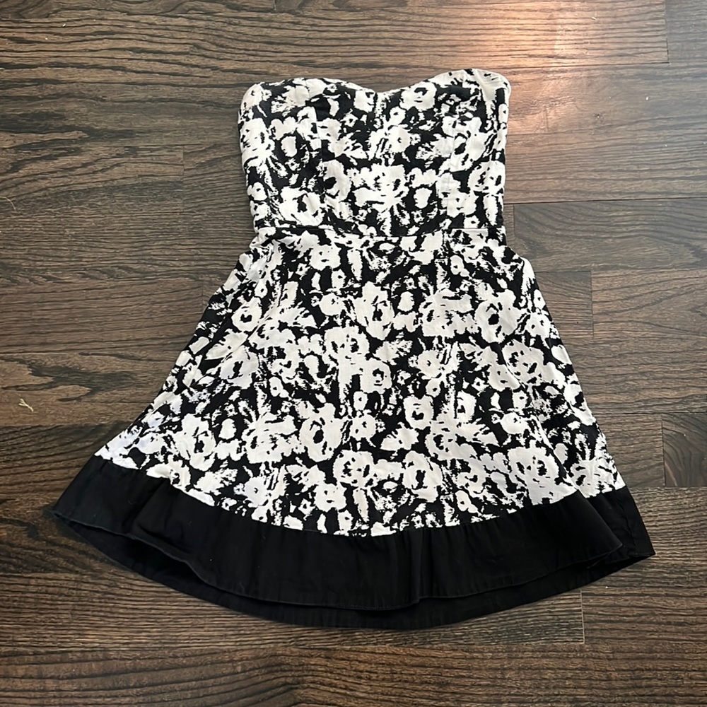 Metropark black (MP Black) sleeveless dress size small